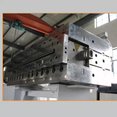 고객 요구 사항에 대한 800mm WPC 문 제조 기계 진압 폼