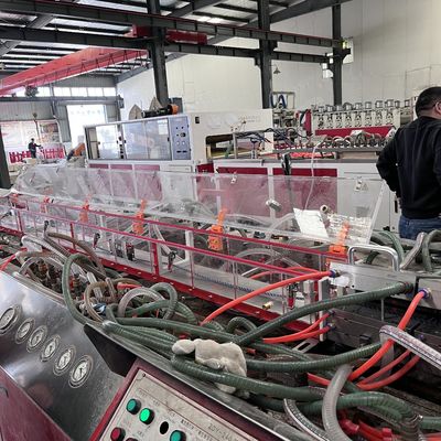전자기 닦는 PVC 스커팅 베이스보드 프로필 extrusion mold for products