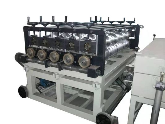 이중 나사 디자인 PVC 지붕 타일 생산 라인 80/156mm 나사 직경
