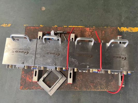 EKO UPVC 플라스틱 프로파일 고객 크기로 1-Cavity PVC 추출 폼으로 제조