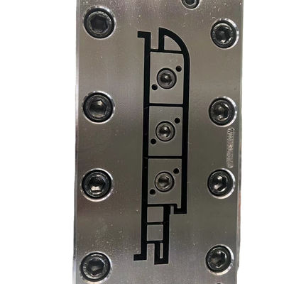 UPVC PVC WPC PE 손잡이 폼을위한 전문 WPC 추출 폼