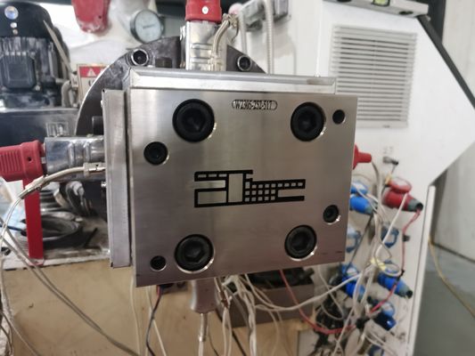UPVC 창문 프로필 외출 폼 제조업체