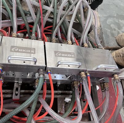 창문 및 문에 맞춤형 은 UPVC PVC 창문 플라스틱 프로필 외출 곰팡이