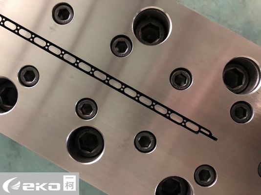 3CR17 인테리어 패널을 위한 폼 재료 UPVC 홀리 래치 플레이트 및 도어 플레이트
