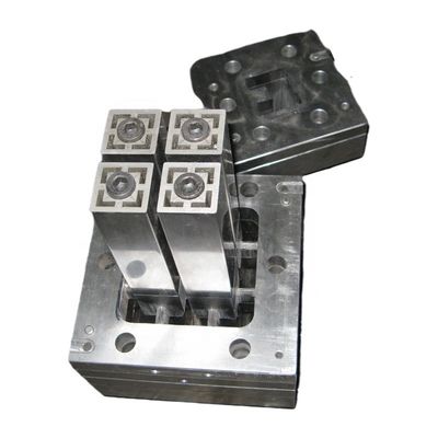 UPVC 가정용 제품 WPC PE PP 프로파일 extrusion Die 디자인 전문